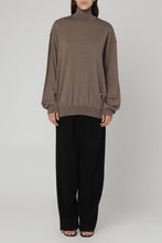Load image into Gallery viewer, Virgin wool turtleneck sweater
