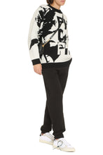 Load image into Gallery viewer, Oversize virgin wool sweater
