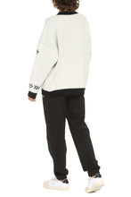 Load image into Gallery viewer, Oversize virgin wool sweater
