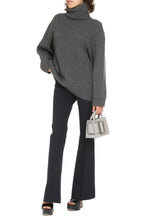 Load image into Gallery viewer, Virgin wool sweater
