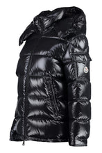 Load image into Gallery viewer, Maire short down jacket
