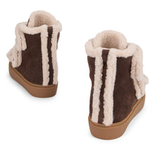 Load image into Gallery viewer, Ankle boot in suede with fur inserts
