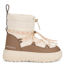 Load image into Gallery viewer, Mountain boots in technical fabric
