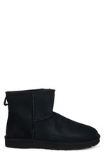 Load image into Gallery viewer, Classic Mini Boots
