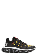 Load image into Gallery viewer, Trigreca low-top sneakers
