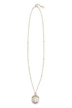 Load image into Gallery viewer, Medusa-head pearl-drop necklace
