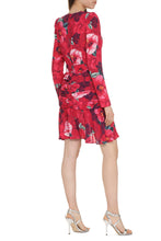 Load image into Gallery viewer, Printed crepe dress
