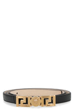 Load image into Gallery viewer, Embellished buckle leather belt
