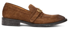 Load image into Gallery viewer, Loafers with gold buckle
