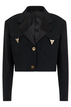 Load image into Gallery viewer, Cropped jacket with buttons

