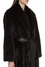 Load image into Gallery viewer, Comore faux fur coat
