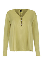 Load image into Gallery viewer, Viscose blouse
