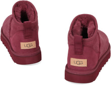 Load image into Gallery viewer, Classic Ultra Mini boots
