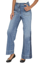 Load image into Gallery viewer, Alina high-waist wide-leg jeans
