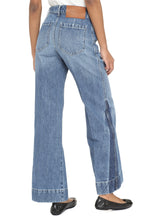 Load image into Gallery viewer, Alina high-waist wide-leg jeans
