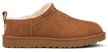 Load image into Gallery viewer, Classic Micro slippers in suede
