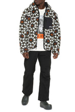 Load image into Gallery viewer, Faux fur jacket
