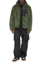 Load image into Gallery viewer, Faux fur jacket
