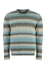 Load image into Gallery viewer, Long sleeve crew-neck sweater
