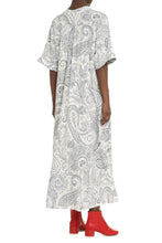 Load image into Gallery viewer, Printed maxi dress
