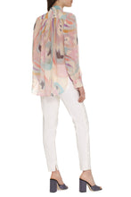 Load image into Gallery viewer, Crêpe-silk shirt
