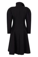 Load image into Gallery viewer, Breeze coat in wool and cashmere
