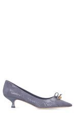Load image into Gallery viewer, Capri leather pumps
