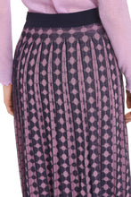 Load image into Gallery viewer, Pleated skirt
