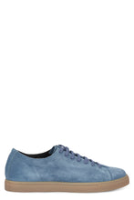 Load image into Gallery viewer, Sneakers in suede
