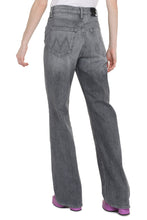 Load image into Gallery viewer, The Maven Heel jeans
