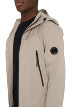 Load image into Gallery viewer, Hooded windbreaker
