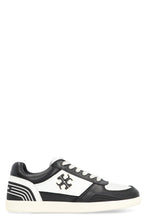 Load image into Gallery viewer, Clover Court Leather low-top sneakers

