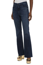 Load image into Gallery viewer, The Weekender Fray jeans
