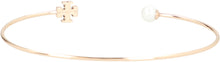 Load image into Gallery viewer, Kira Golden metal bracelet
