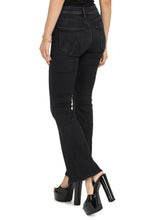 Load image into Gallery viewer, The Weekender Stretch jeans
