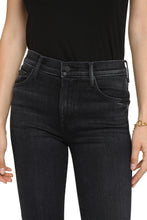 Load image into Gallery viewer, The Weekender Stretch jeans

