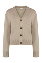 Load image into Gallery viewer, Wool cardigan
