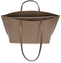 Load image into Gallery viewer, Perry leather tote bag

