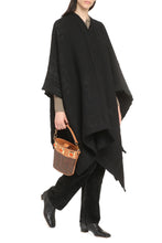 Load image into Gallery viewer, Jacquard blend wool cape
