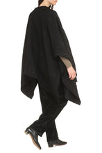 Load image into Gallery viewer, Jacquard blend wool cape
