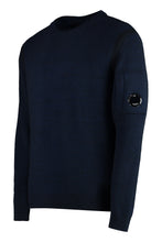 Load image into Gallery viewer, Long sleeve crew-neck sweater
