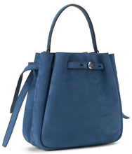 Load image into Gallery viewer, Elegant blue bag with details in laces
