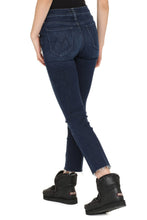 Load image into Gallery viewer, The Rascal Ankle Snippet jeans
