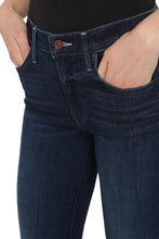 Load image into Gallery viewer, The Rascal Ankle Snippet jeans
