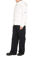 Load image into Gallery viewer, Vezere short down jacket

