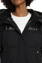 Load image into Gallery viewer, Etival hooded down jacket
