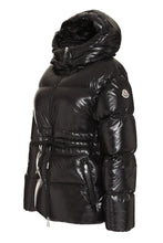 Load image into Gallery viewer, Taleve hooded nylon down jacket
