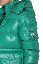 Load image into Gallery viewer, Masaya hooded short down jacket
