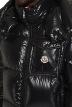 Load image into Gallery viewer, Montbeliard full zip down jacket
