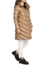 Load image into Gallery viewer, Cambales long hooded down jacket
